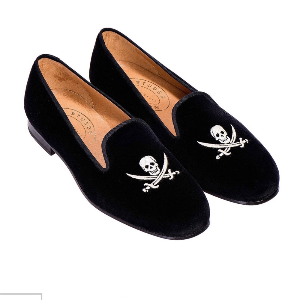 Velvet tuxedo slippers (embroidered)